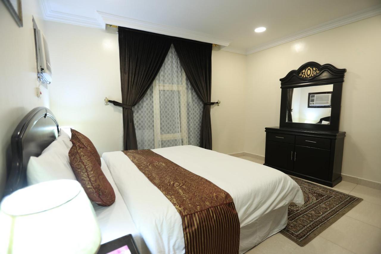 Al Eairy Apartment- Dammam 3 Al Mubarakiyah Exterior photo